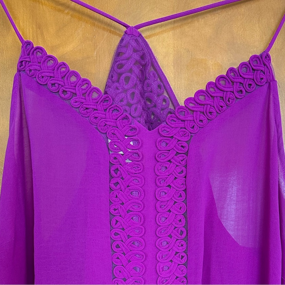 Plus Size Top - Picture 2 of 4